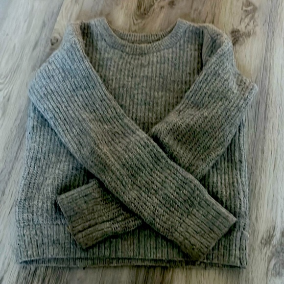 Cute grey sweater - Picture 1 of 2